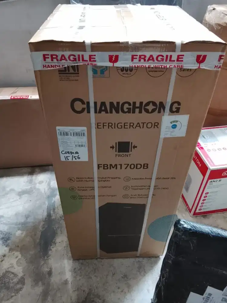 Jual kulkas baru 2 pintu  merk Changhong