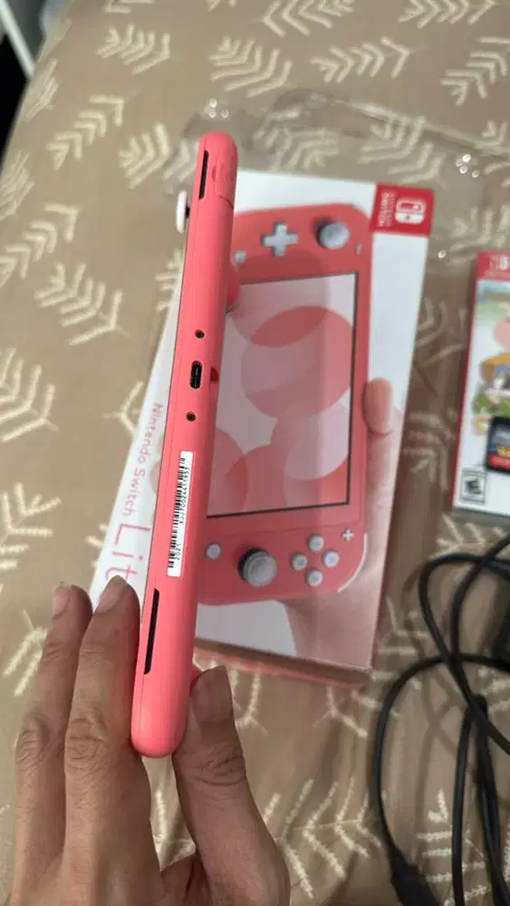 Di jual Nintendo switch Lite