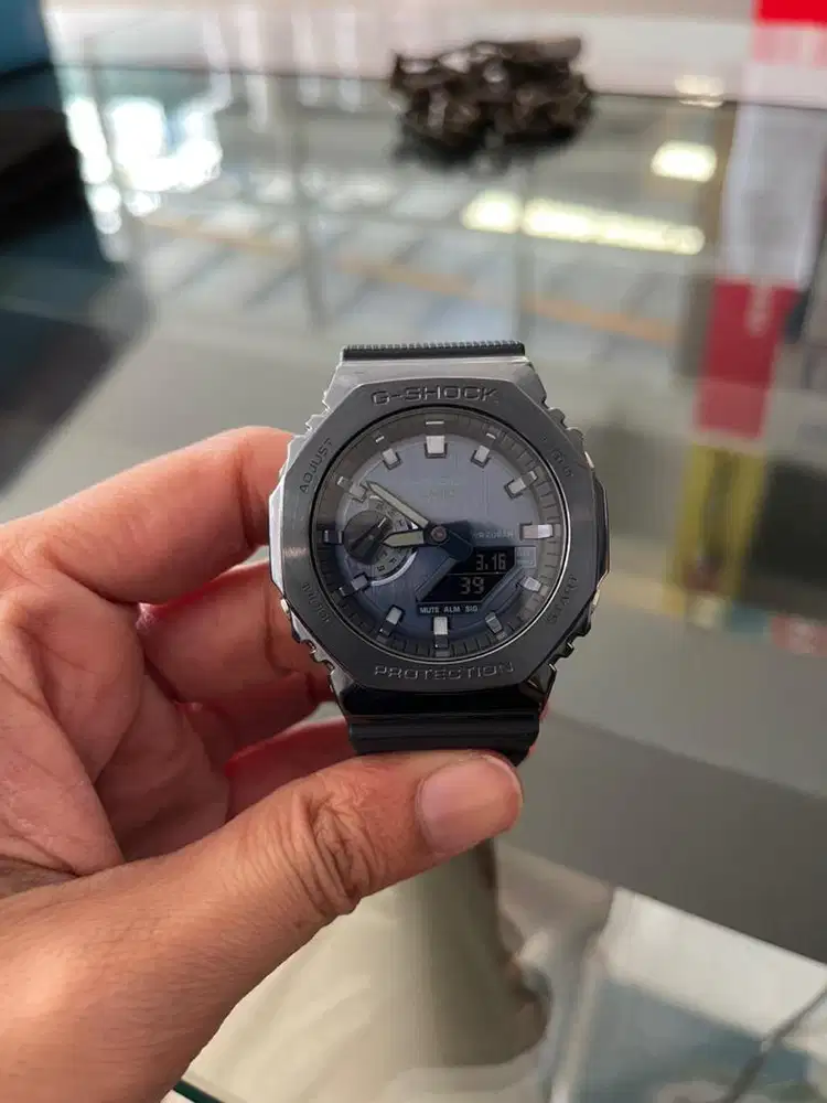 Jam tangan casio g shock gm 2100 mulus