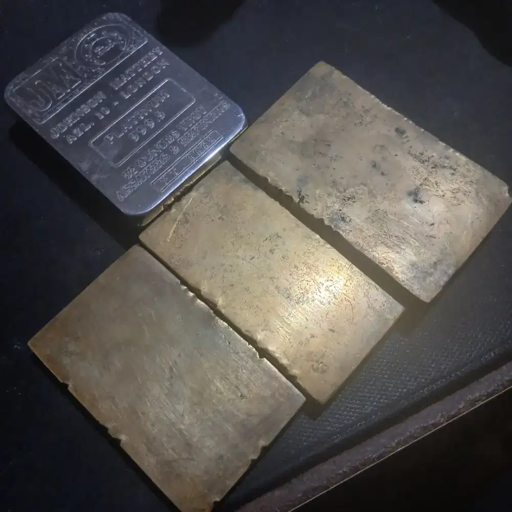 Stainless Steel dan Kuningan (Ingot)