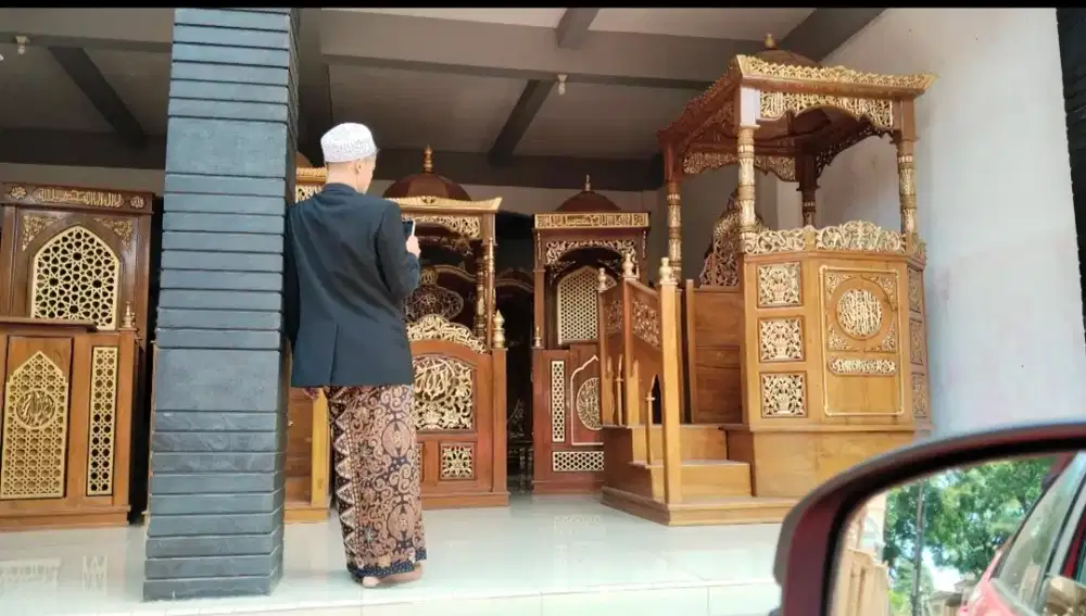 Aneka mimbar masjid