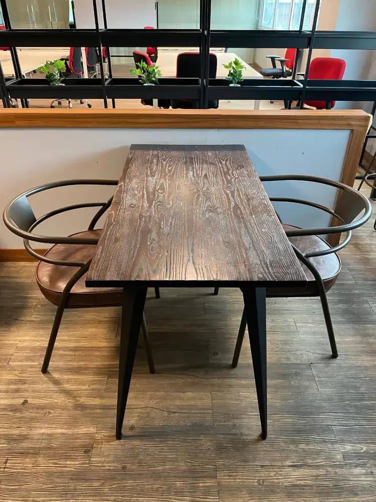 MEJA DAN KURSI INFORMA