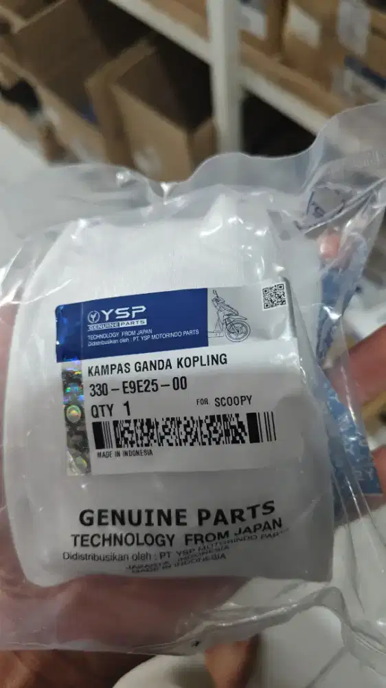 MENCARI LIVE HOST CEWEK