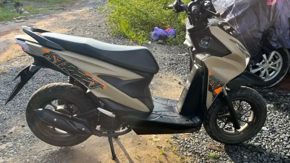 2025 Beat Street Brown