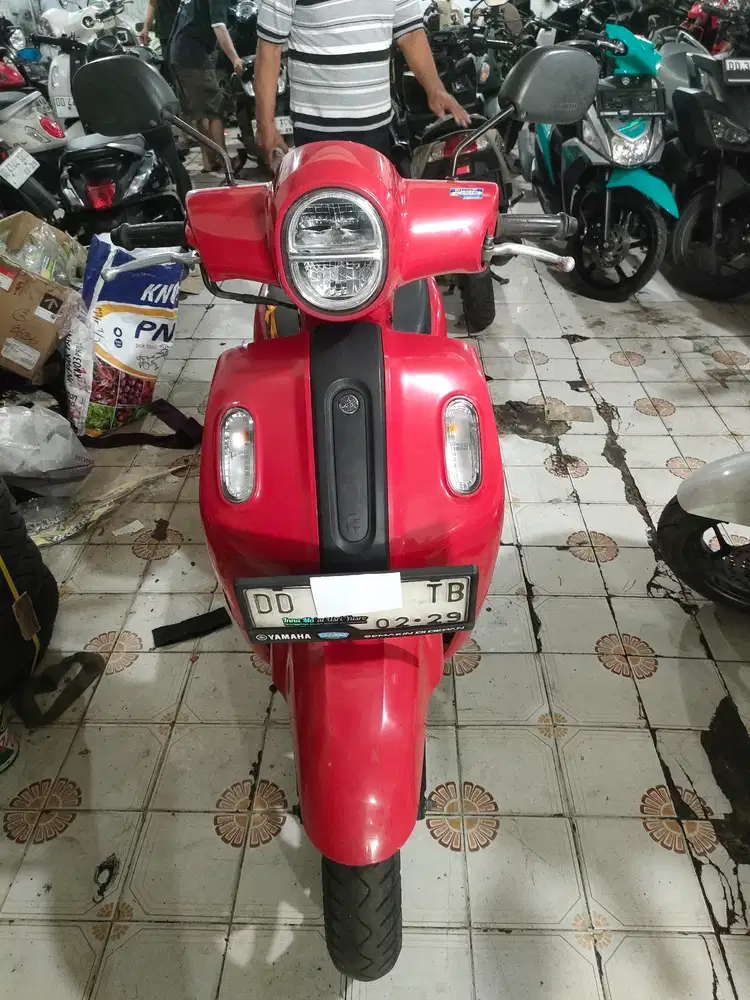 Yamaha Fazzio 125cc 2024 merah