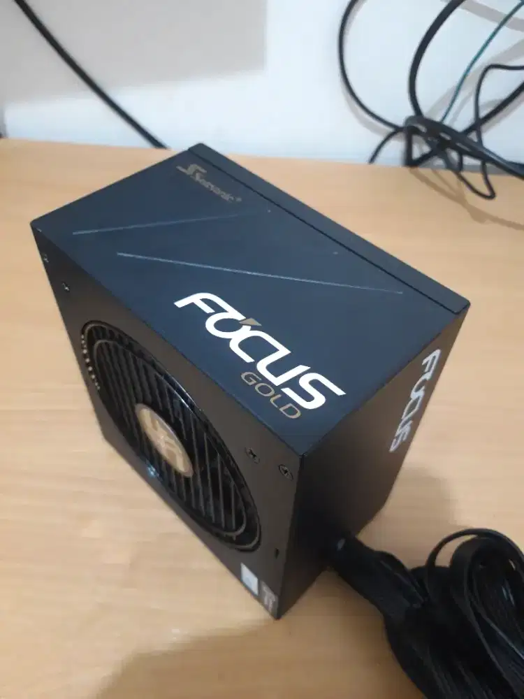 PowerSuplay Seasonic Focus 550W 80+ Gold