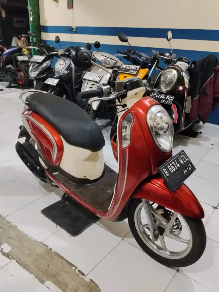 [ forsale] Honda Scoopy stylish cbs iss 2016