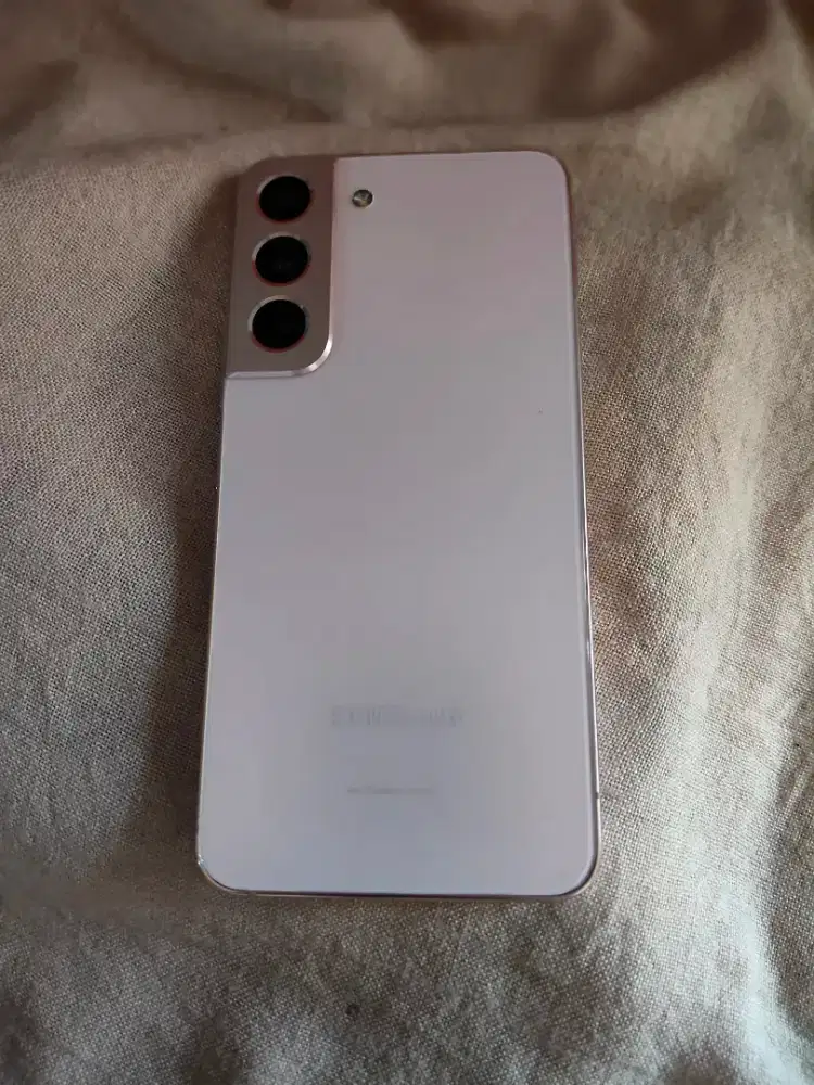 Samsung S22 8/256 5G