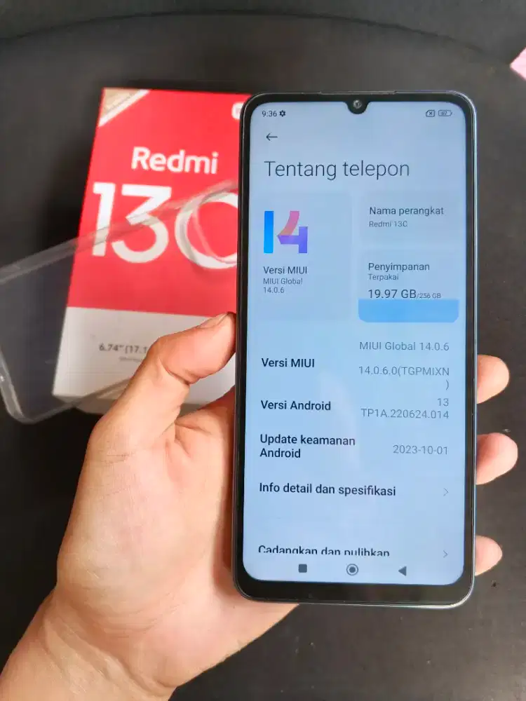 Redmi 13C 8/256gb.