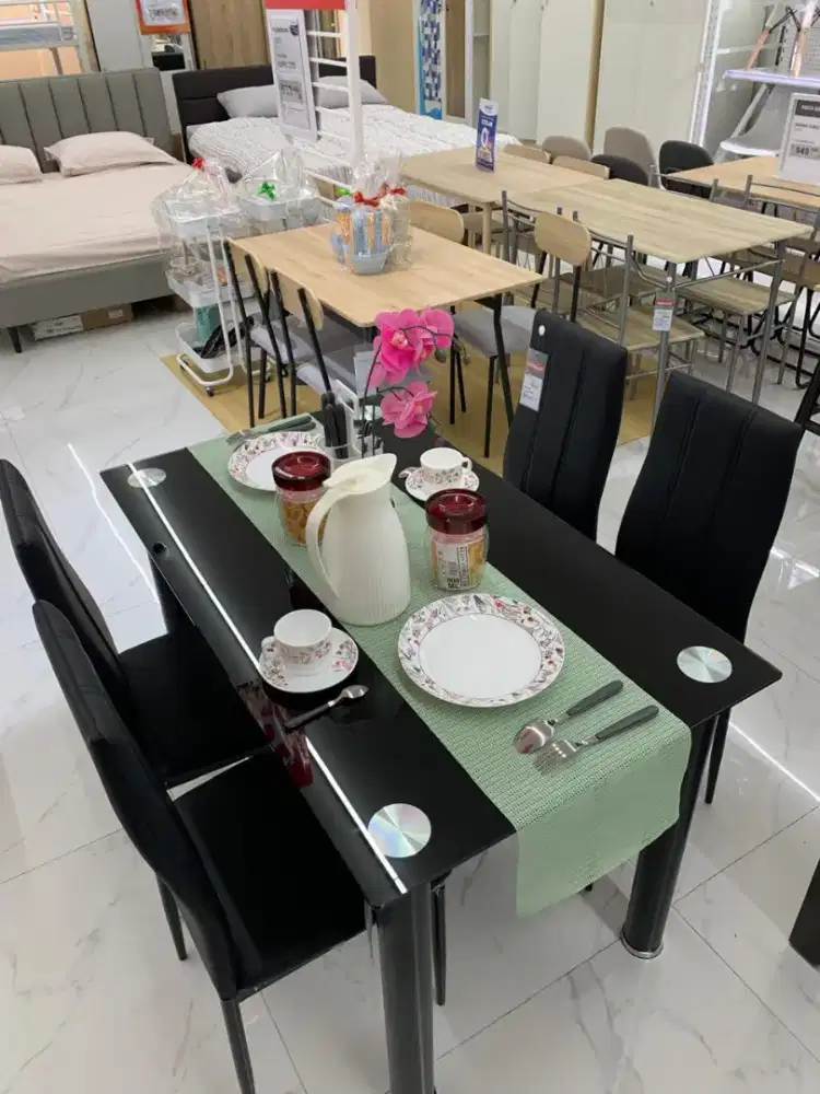 PAYDAY SALE SET MEJA MAKAN MINKA