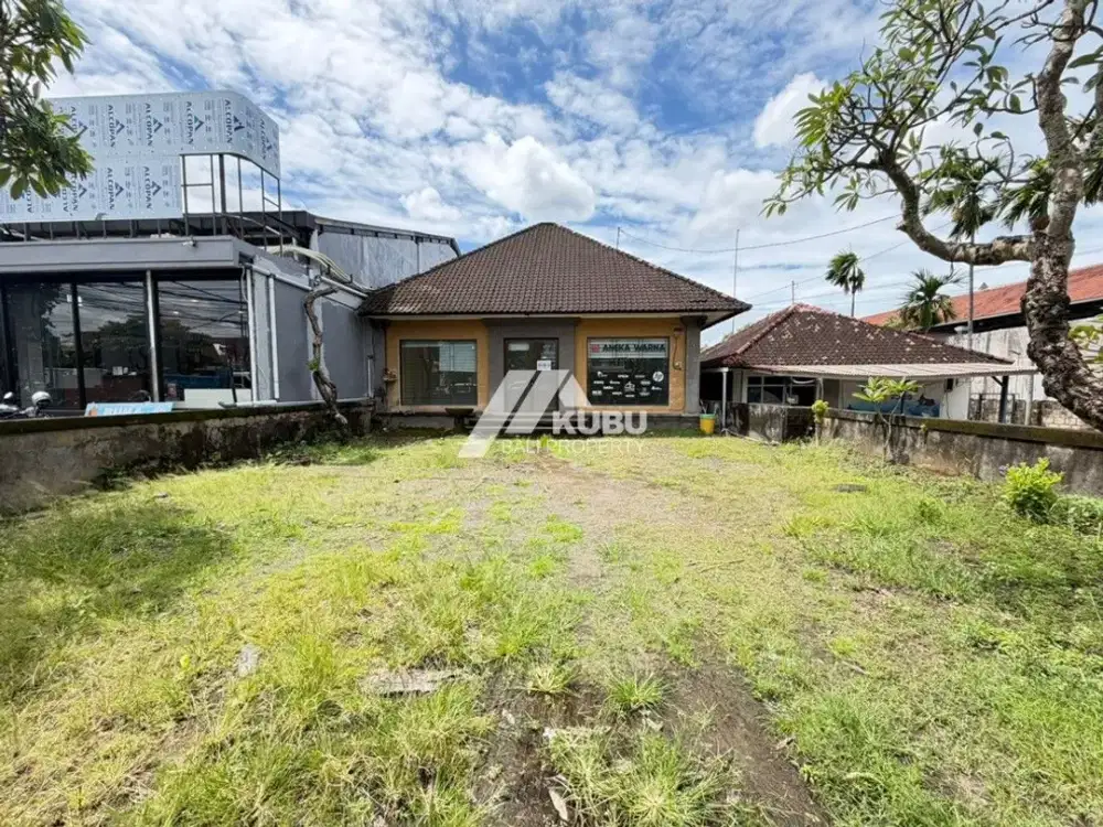 KBP1546  1 storey Simple shop with big garden.