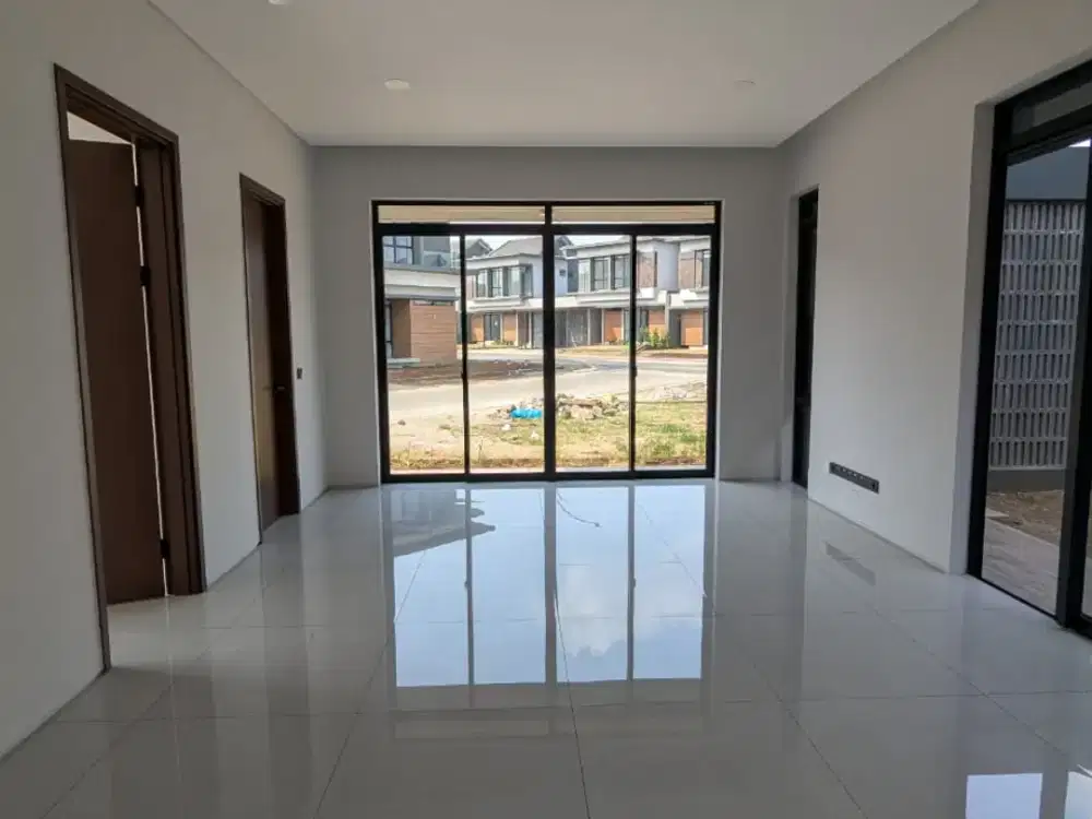 Dijual Rumah 2 Lantai Posisi Hook Siap Huni Lokasi di Kota Baru Parahyangan Bandung