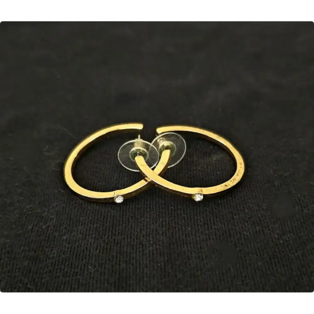 (MA-2526) Anting Hoop - Gold + Small Diamond