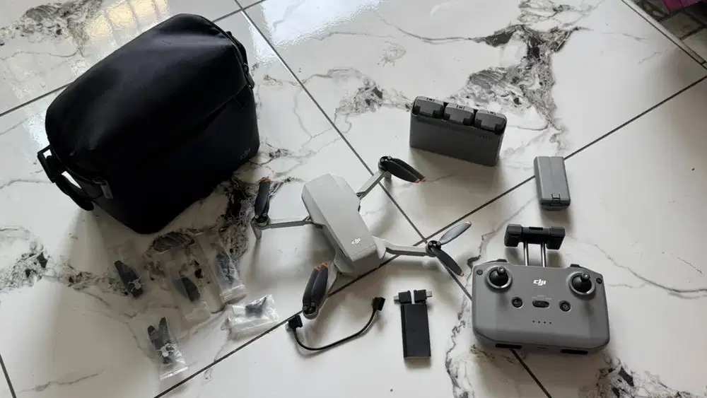 DJI Mini 2 Fly More Combo Lengkap