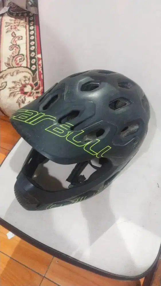 Helm sepeda full-face Cairbull Allcross