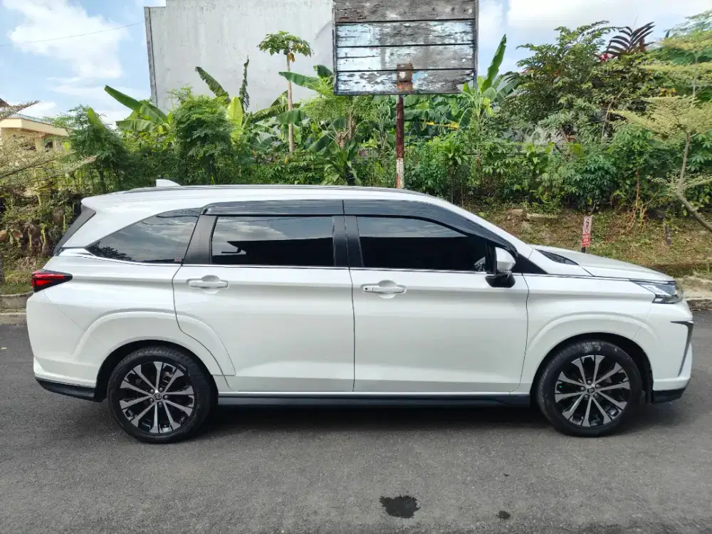 Toyota Veloz TSS 2021 Putih Siap Pakai Pajak Panjang