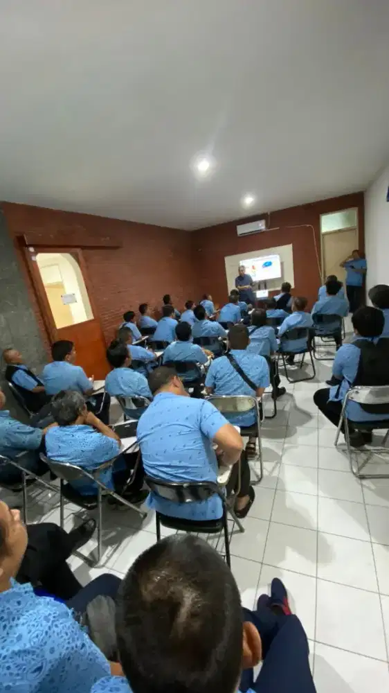 Driver bluebird cipayung