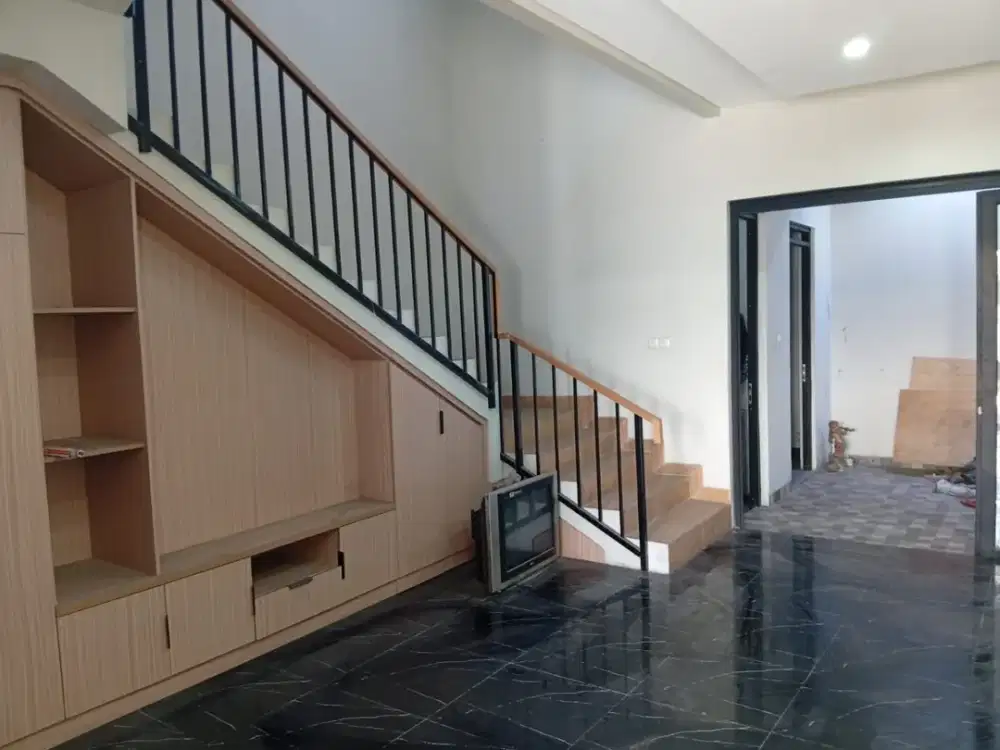 Dijual Rumah Baru 2 Lantai + Kavling Semi Furnished Siap Huni Lokasi di Komplek Holis Bpkp Bandung