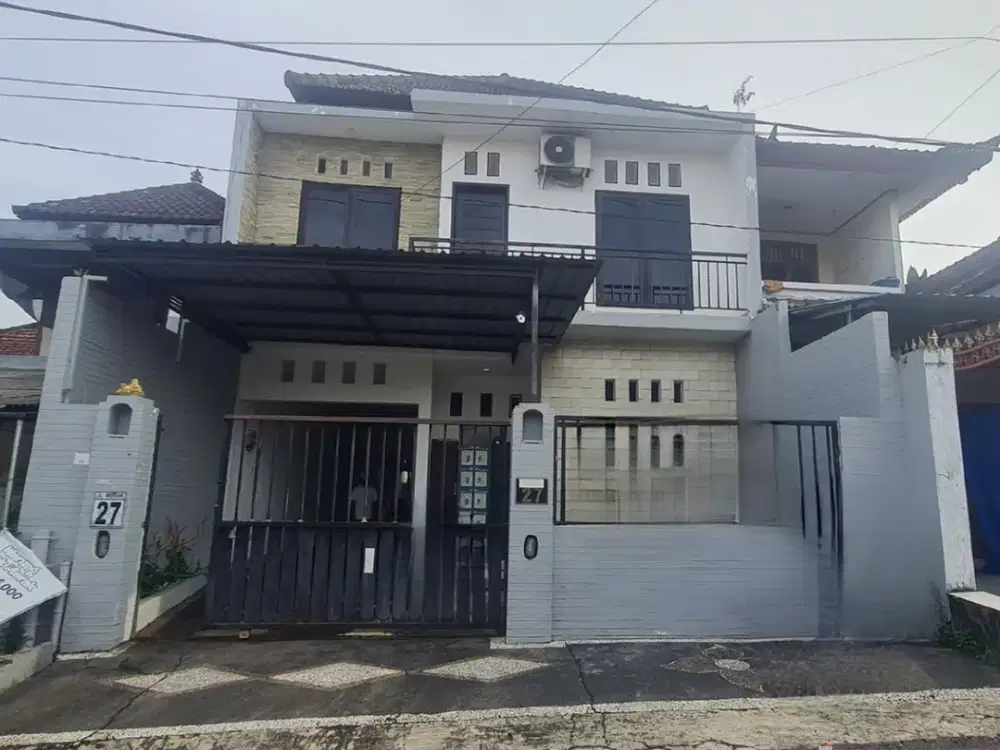 Rumah 2 Lantai Nyaman dan Strategis Dijual, di Area Denpasar Utara