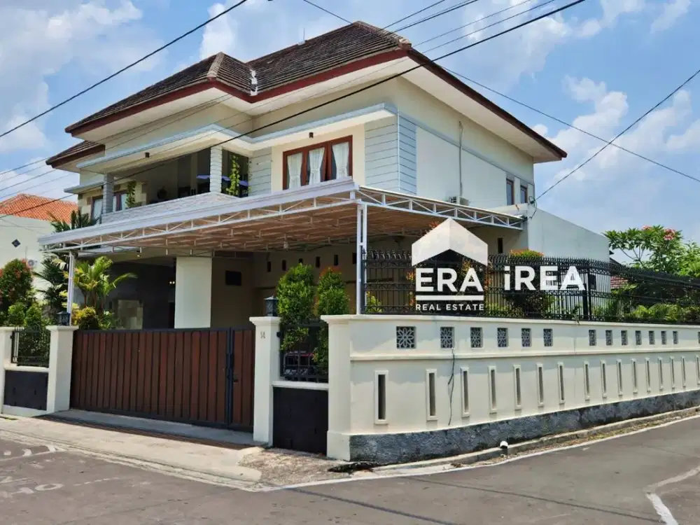 RUMAH MEWAH 2 LANTAI DIJUAL DI SOLO BARU DEKAT SMA ISLAM AL AZHAR SUKOHARJO