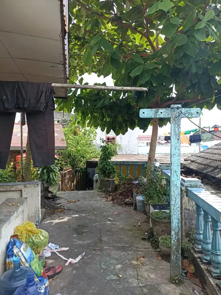 Dijual cepat dan murah, rumah pribadi 2 lantai