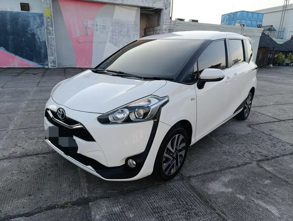 CAKEPP!! Toyota Sienta V CVT 2021 Bensin