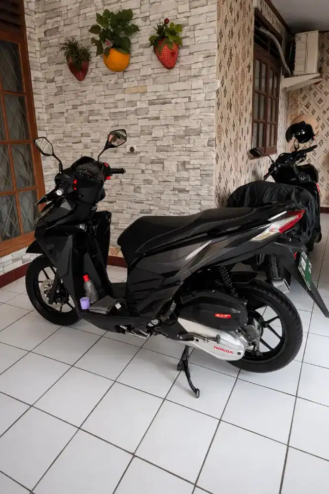 vario led old / vario 125