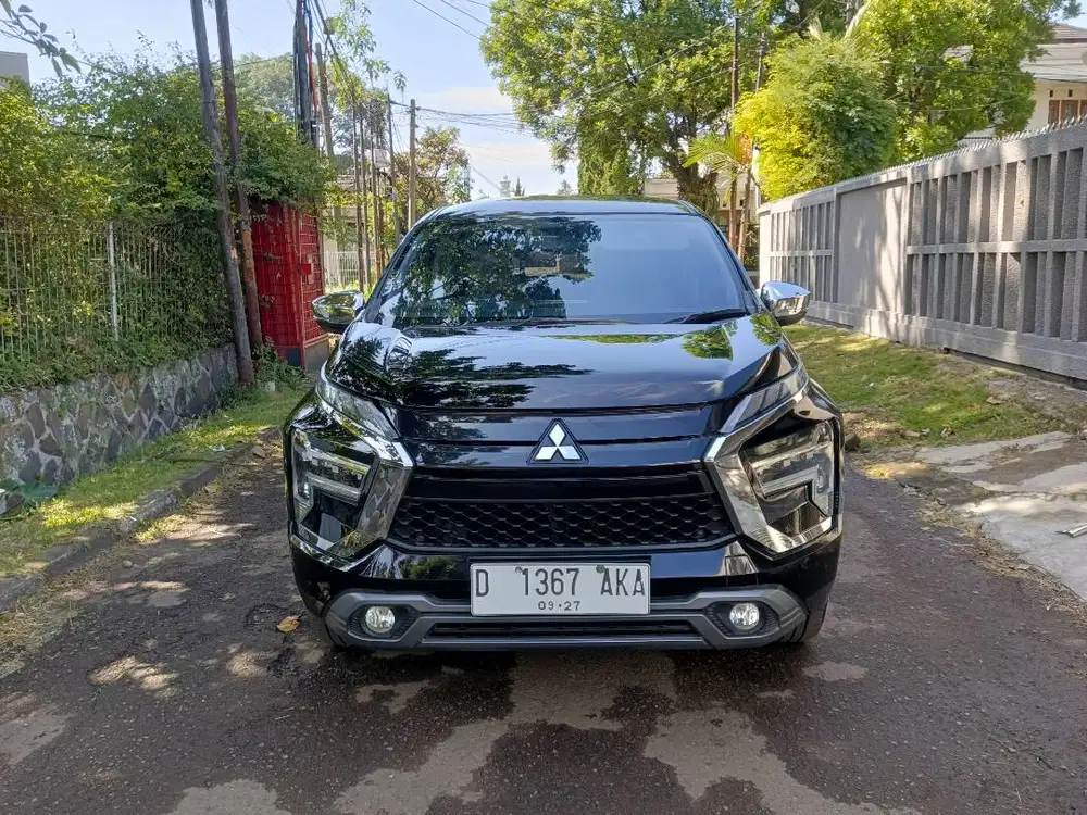 Mitsubishi Xpander ultimate Matic 2022 hitam