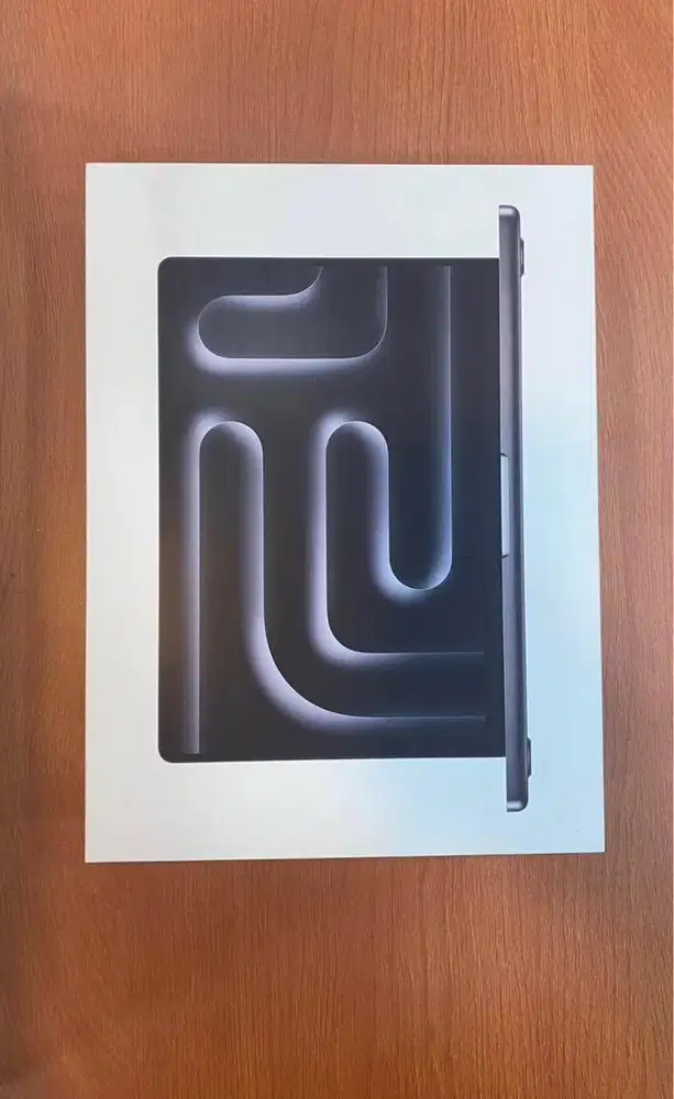 New Segel Macbook Pro M5 14 inch 16/512GB Garansi iBox 1 Tahun