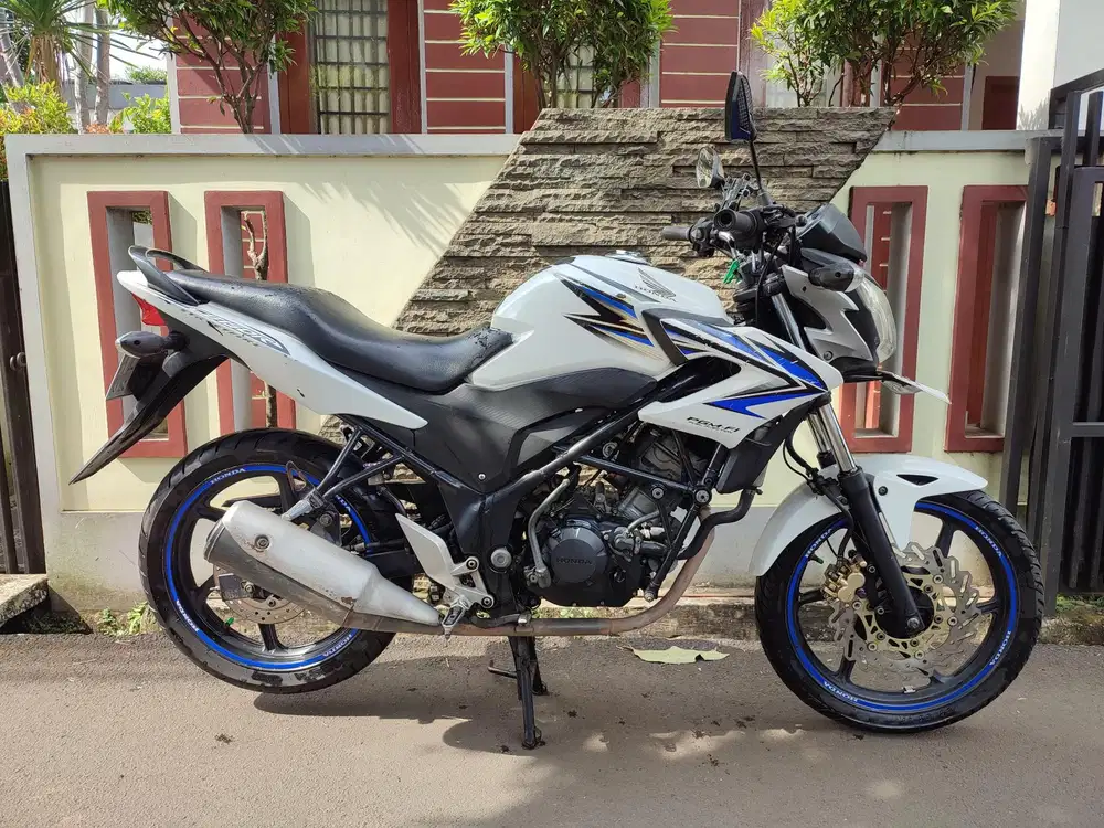 HONDA CB150R OLD TAHUN 2013 CAKEUP