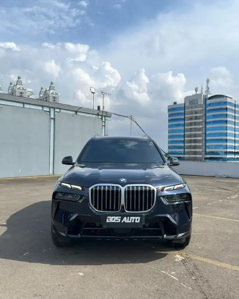BMW X7 Facelift Black Carbon Metalik 2023