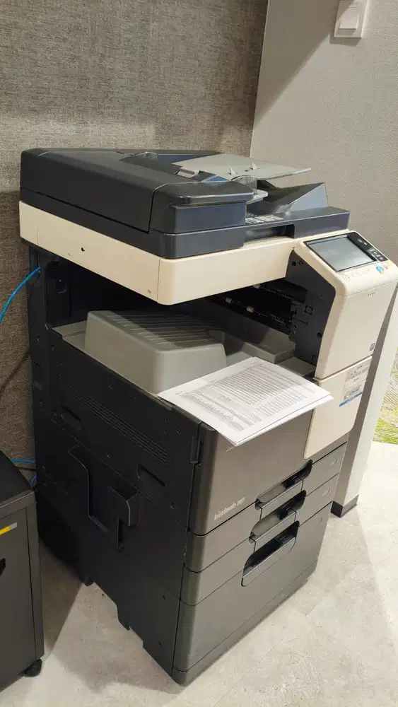 Mesin Fotokopi Kantor / Usaha Siap Pakai