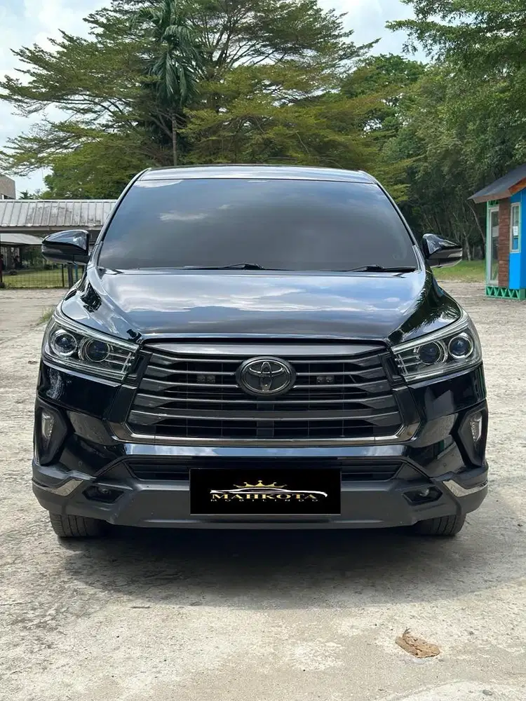 Toyota kijang innova 2.4 V AT 2022/2023,Solar diesel up venturer murah
