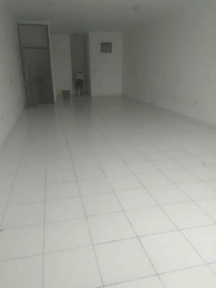 Dijual Ruko 3 Lantai Kurdi Moh.Toha Bandung