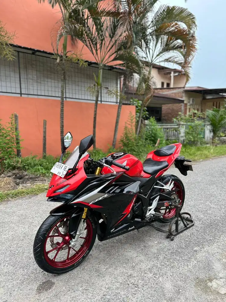 Honda CBR 150 R Tahun 2022