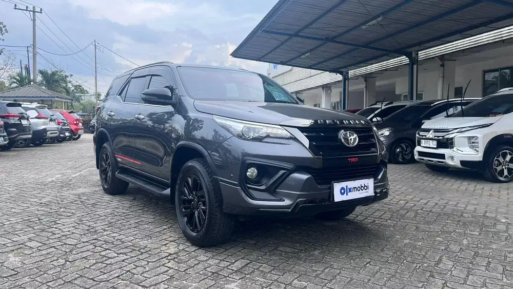 TOYOTA FORTUNER 2.7 SRZ TRD BENSIN MATIC 2020 _ ZV
