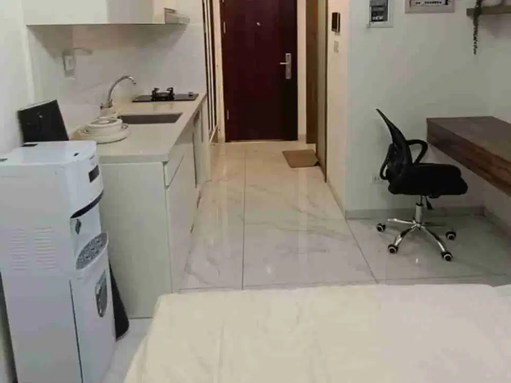 DISEWAKAN FULL FURNISHED APARTEMEN STUDIO SKYHOUSE, ALAM SUTERA