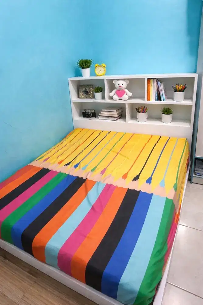 Tempat Tidur Sorong Minimalis dengan Rak – Ukuran 120 x 200 cm