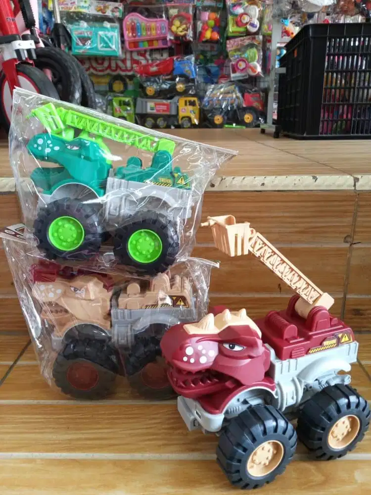 mainan anak truck dino
