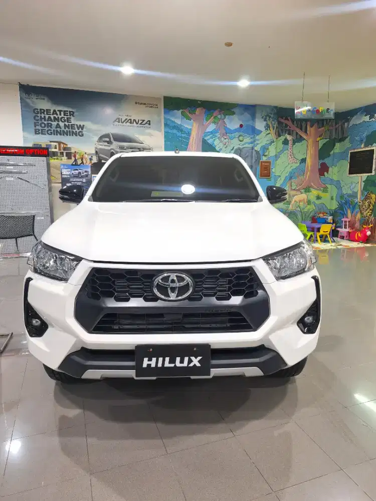 HILUX G DOUBLE CABIN 4X4 DIESEL KREDIT