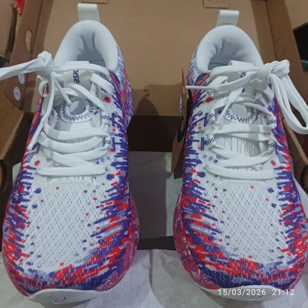 sepatu ASICS Women Noosa Tri 16 Standard