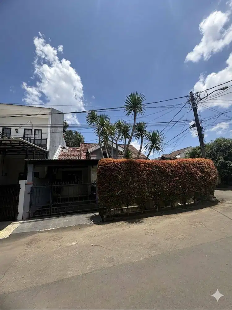 Dijual Rumah Dengan Posisi Hook di Area Bintaro Tangsel AZ-17918