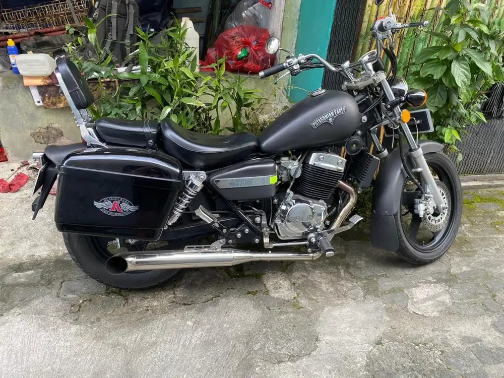 BENELI PE 250 cc di jual atau tuker tambah