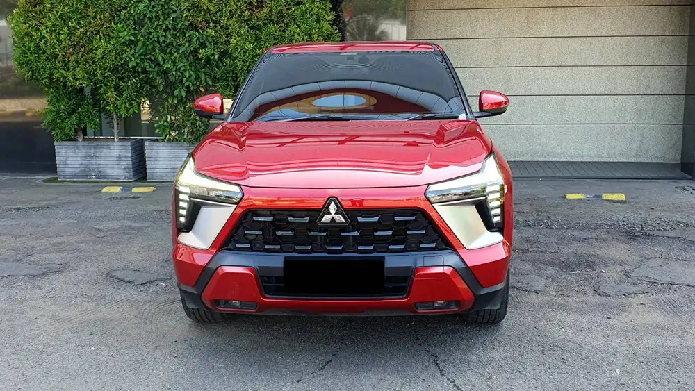 Mitsubishi XForce X Force 1.5 Ultimate Merah 2024 NIK 2023 Like New