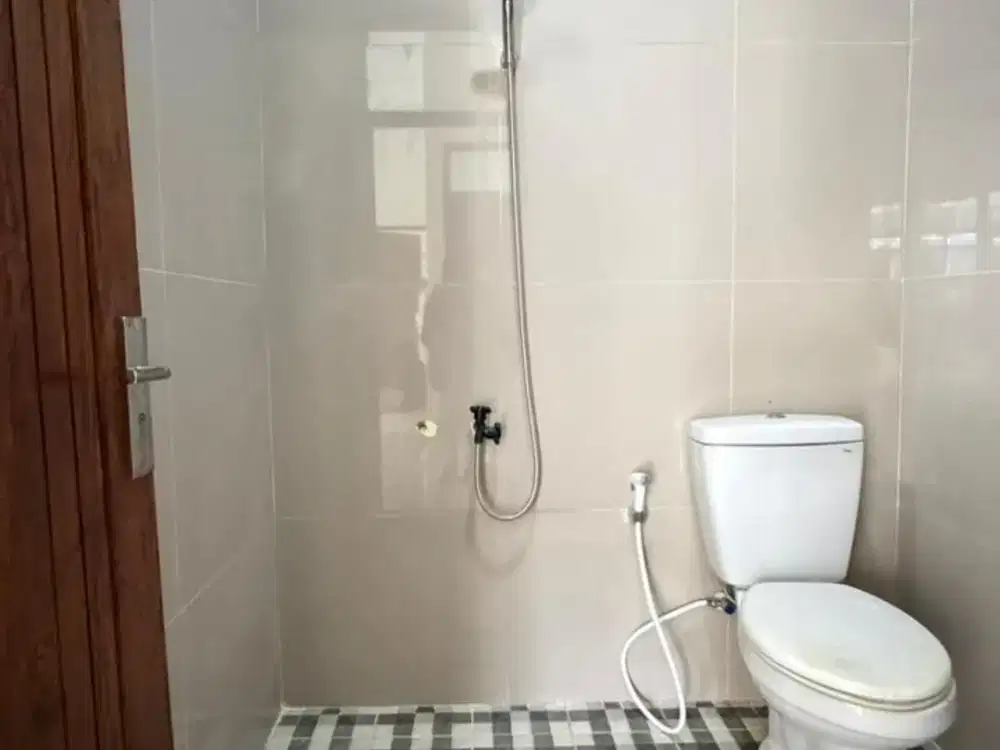 3 KT 1 Kamar Mandi Rumah Dekat Akses Tol Cileunyi