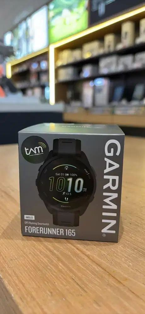 Garmin Forerunner 165 Promo