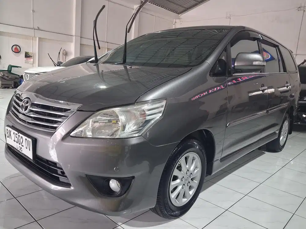 Toyota Kijang Innova 2012 Diesel