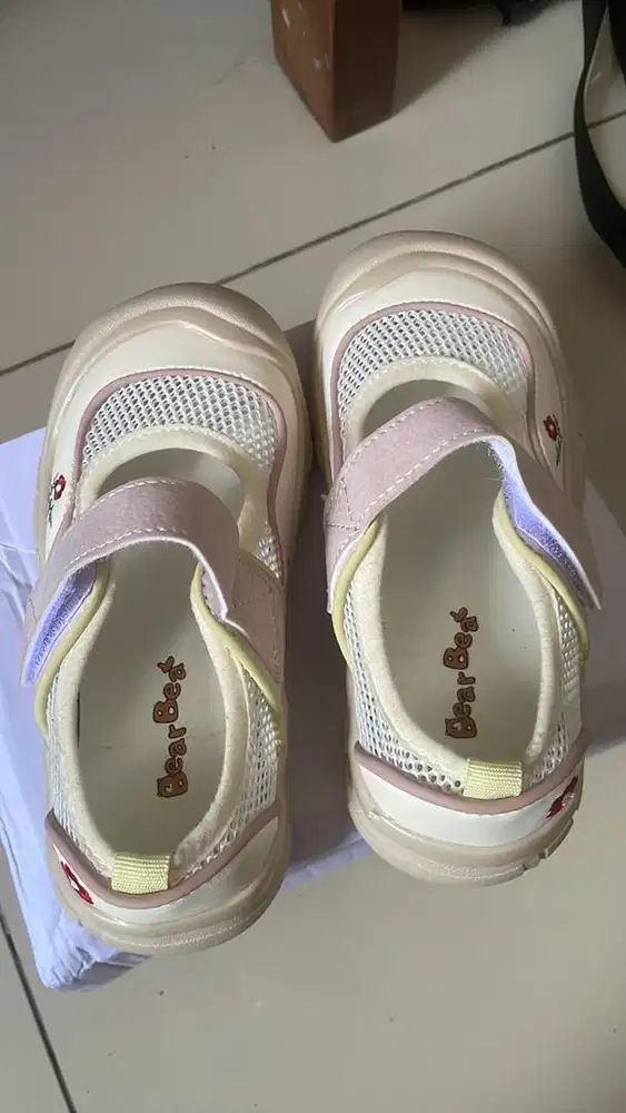 SEPATU FLAT SHOES ANAK UKURAN 28