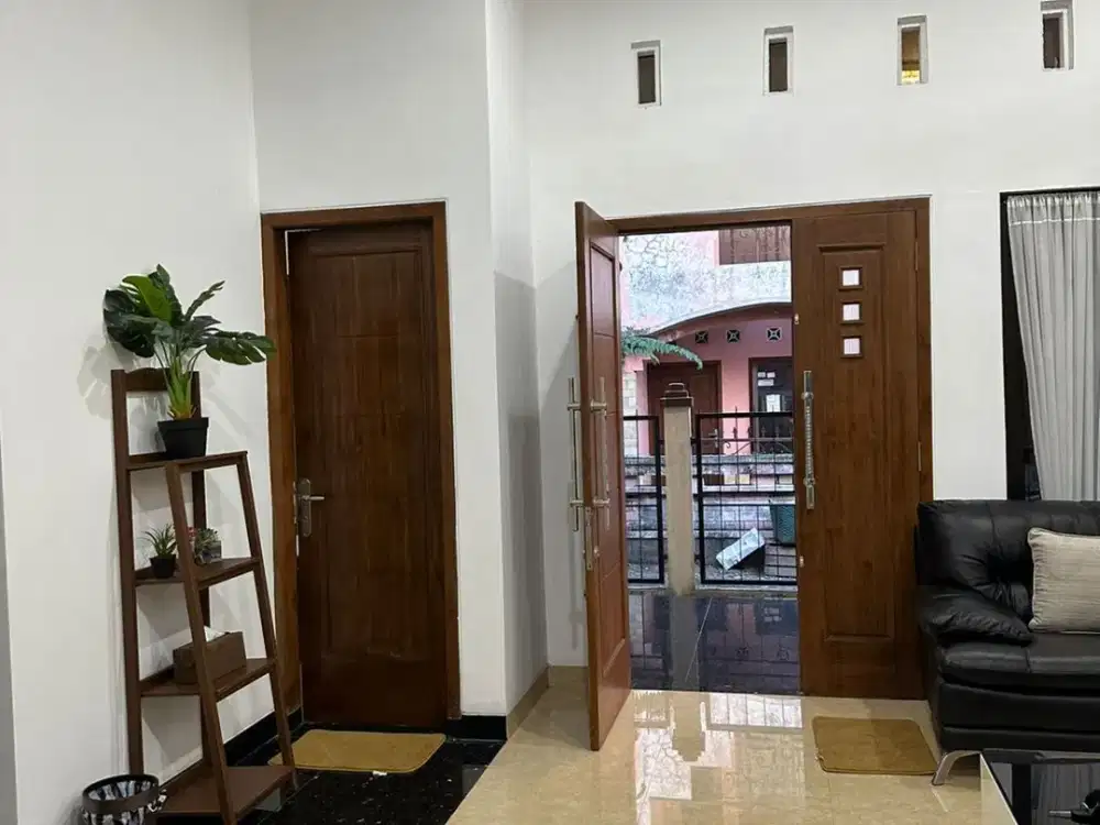 Dijual rumah lokasi papringan sleman yogyakarta dekat Univ Sanata Dharma Mrican, Univ Atma Jaya Mrican, AMPLAZ