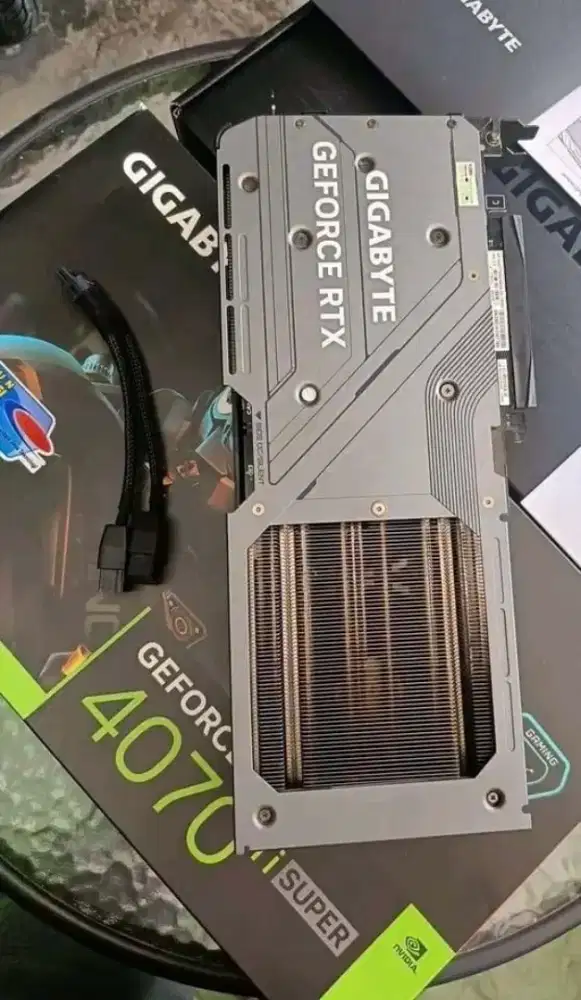 GeForce Gigabyte rtx4070ti high graphic card